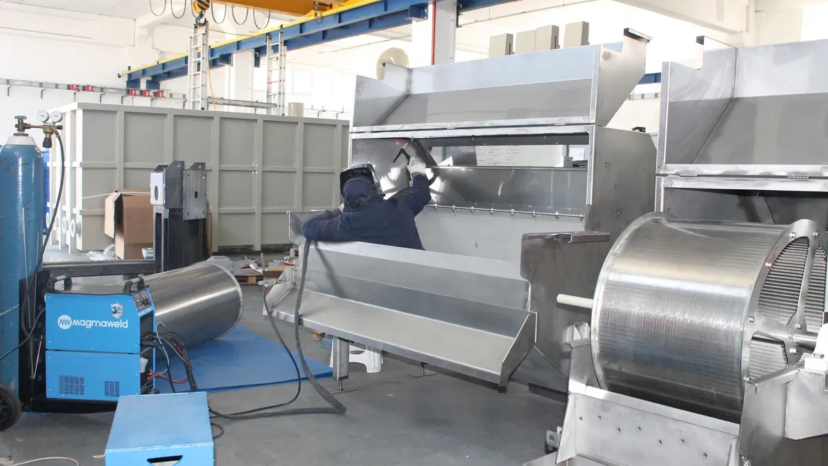 Was ist eine Plastikzerkleinerungsmaschine?